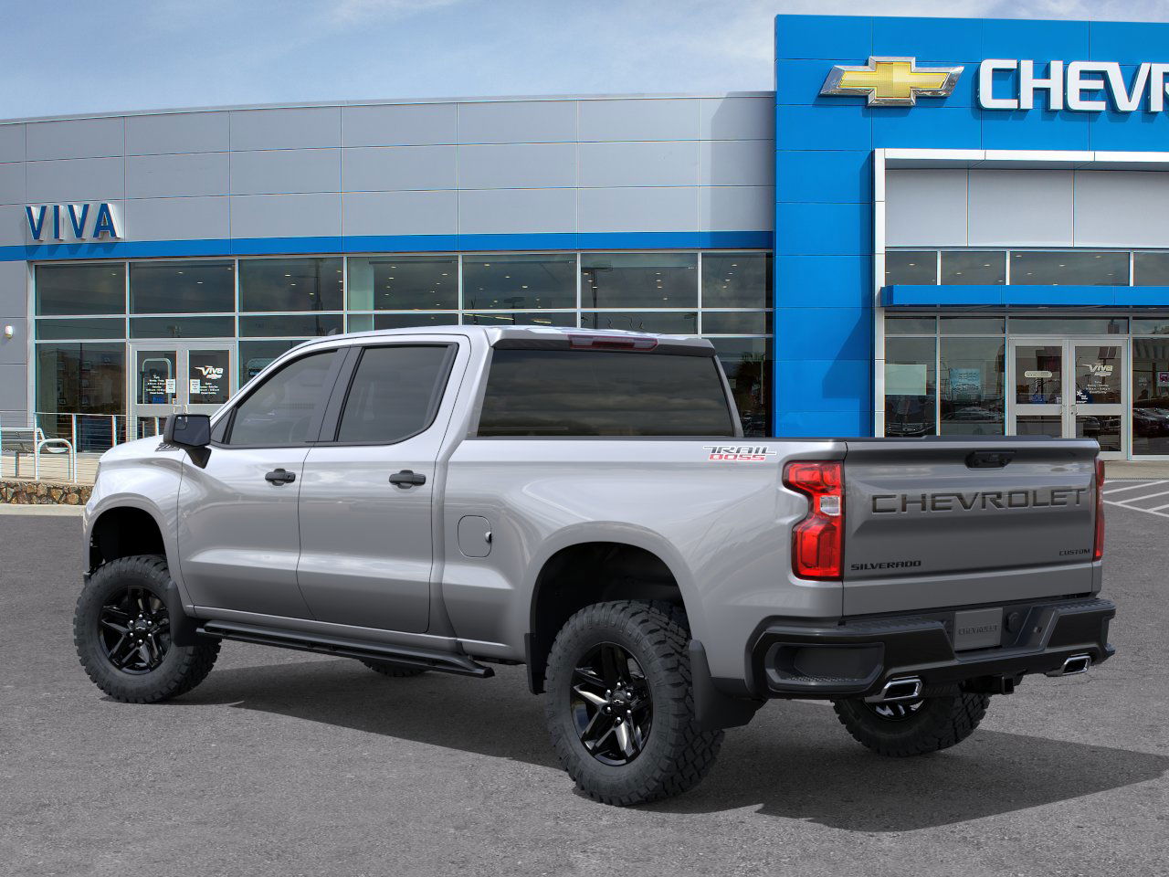 2025 Chevrolet Silverado 1500 Custom Trail Boss photo 2