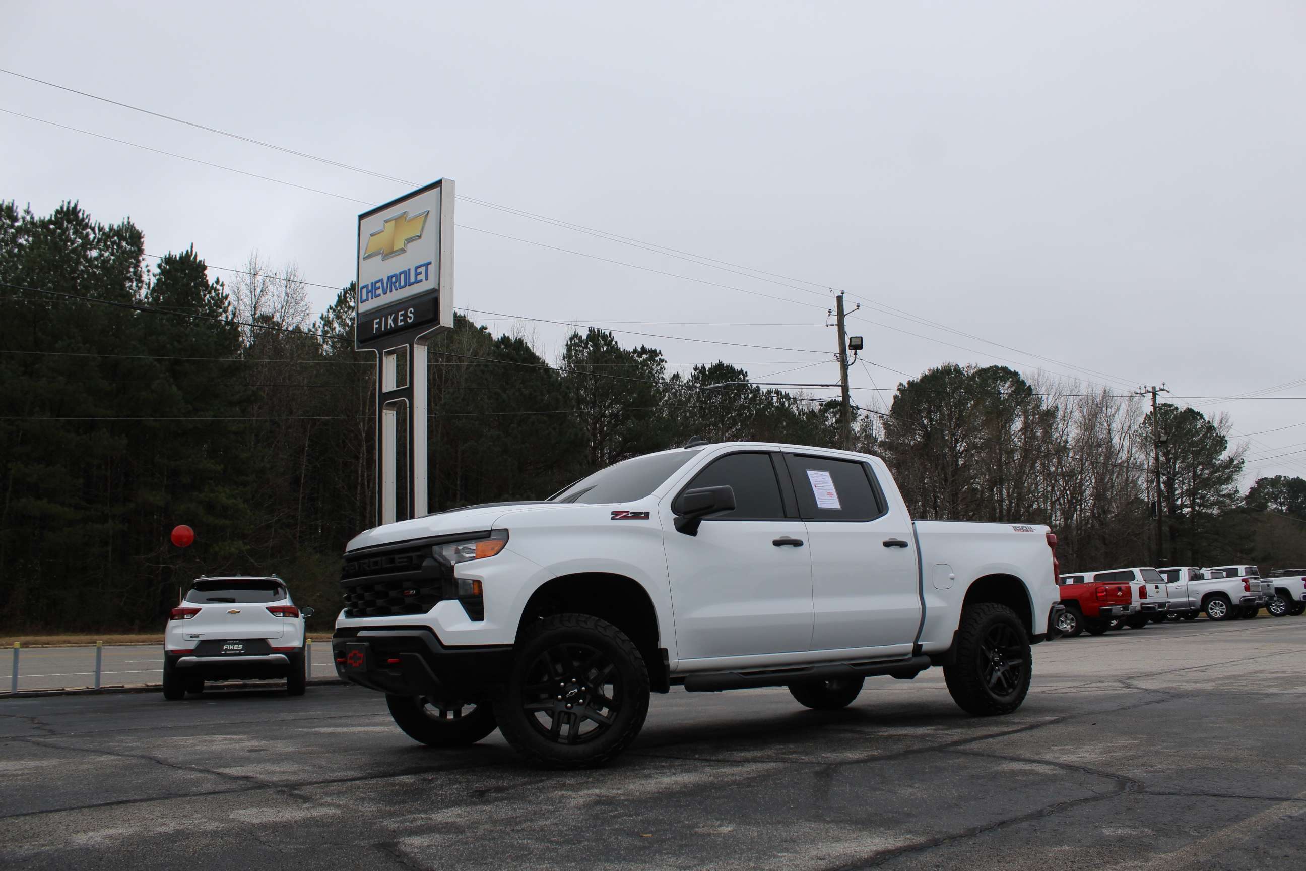 2025 Chevrolet Silverado 1500 Custom's photo