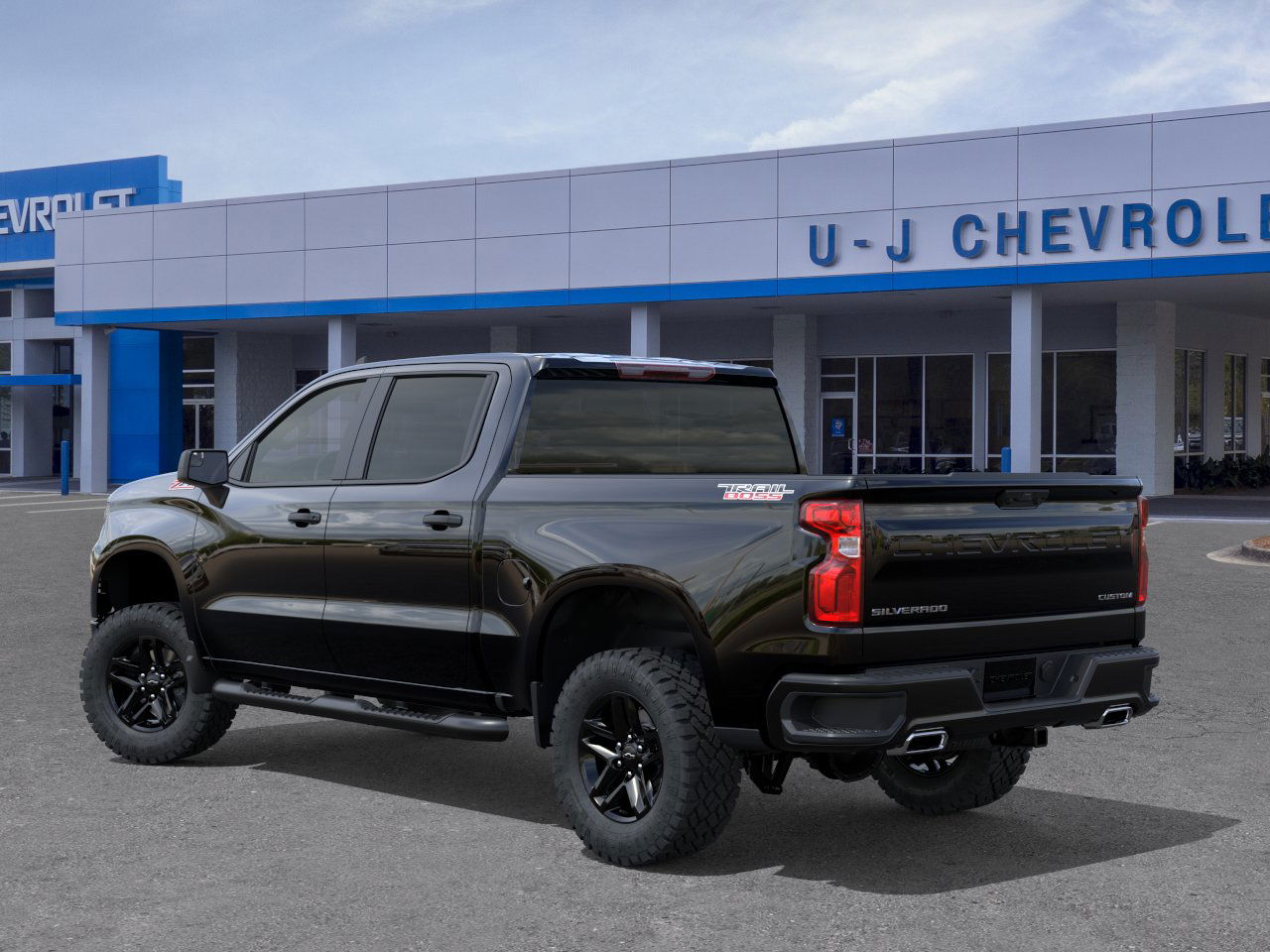 2026 Chevrolet Silverado 1500 Custom Trail Boss photo 3