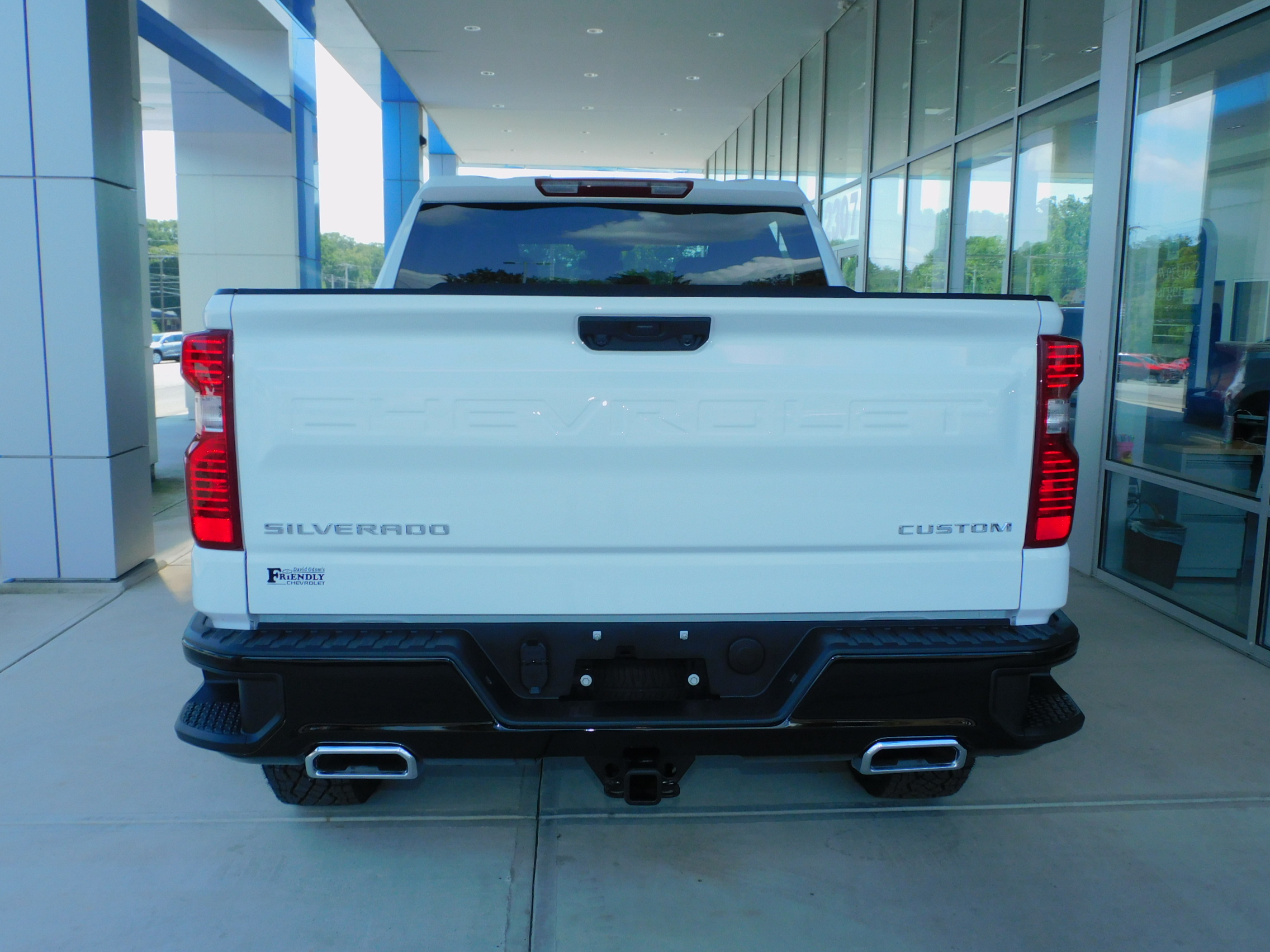 New 2026 Summit White Chevrolet Custom Trail Boss image 11