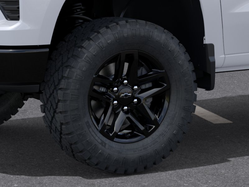 New 2026 Summit White Chevrolet Custom Trail Boss image 37