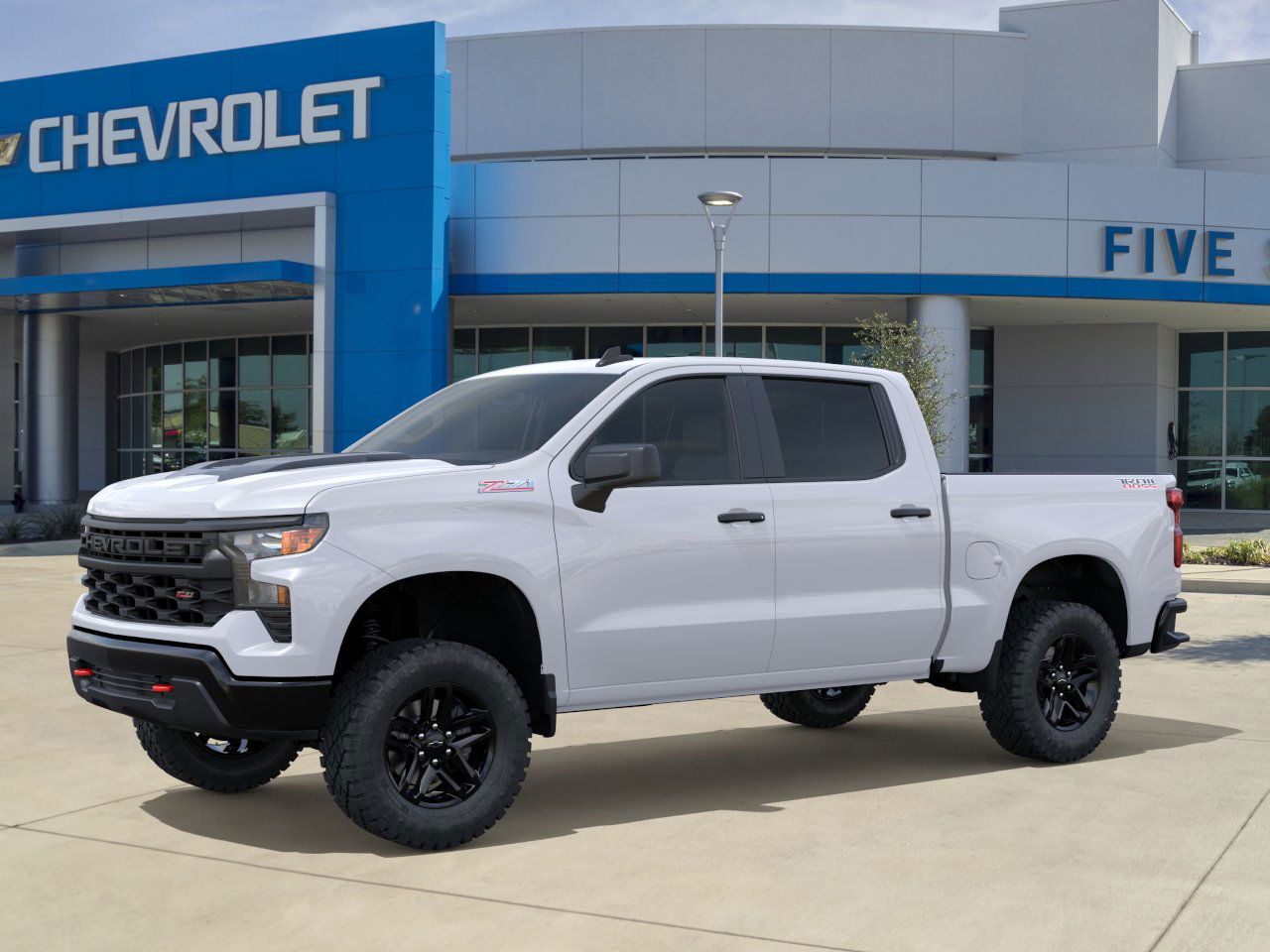 2025 Chevrolet Silverado 1500 Custom Trail Boss photo 2