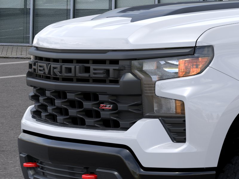 New 2026 Summit White Chevrolet Custom Trail Boss image 13