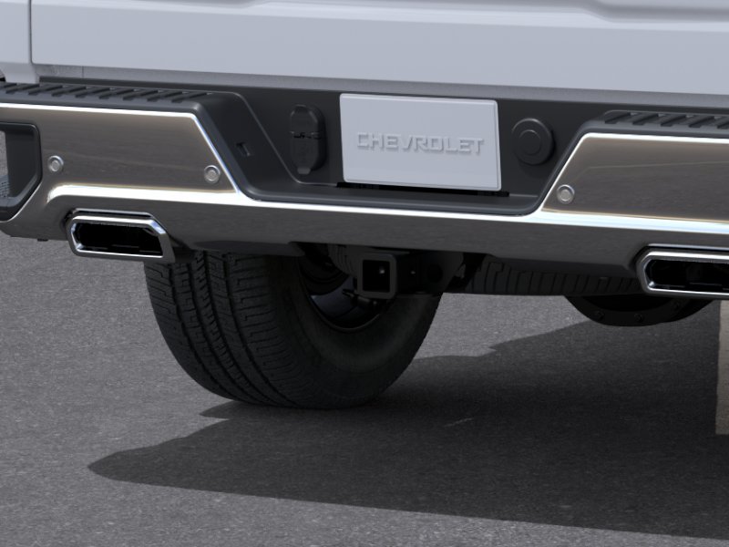 New 2026 Summit White Chevrolet LT image 38