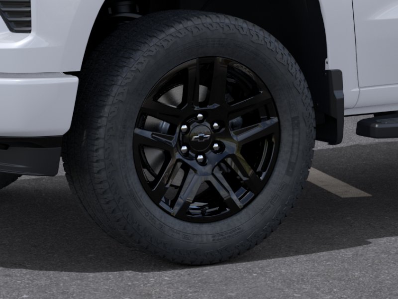 New 2026 Summit White Chevrolet RST image 33