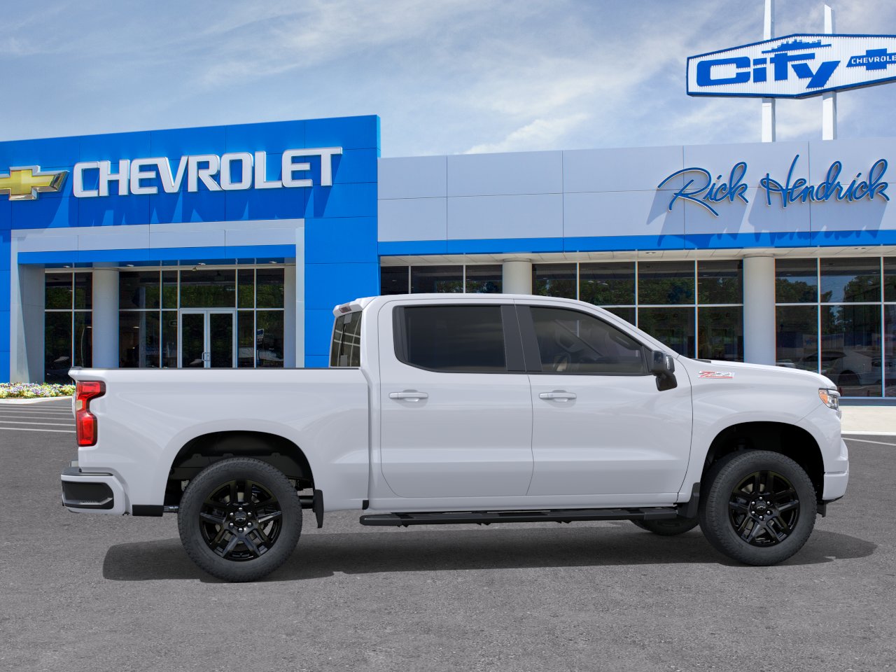 New 2026 Summit White Chevrolet RST image 31