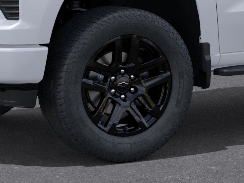 New 2026 Summit White Chevrolet RST image 9