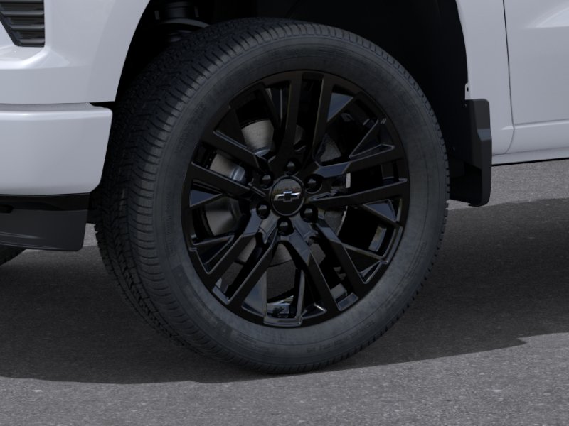 New 2026 Summit White Chevrolet RST image 33