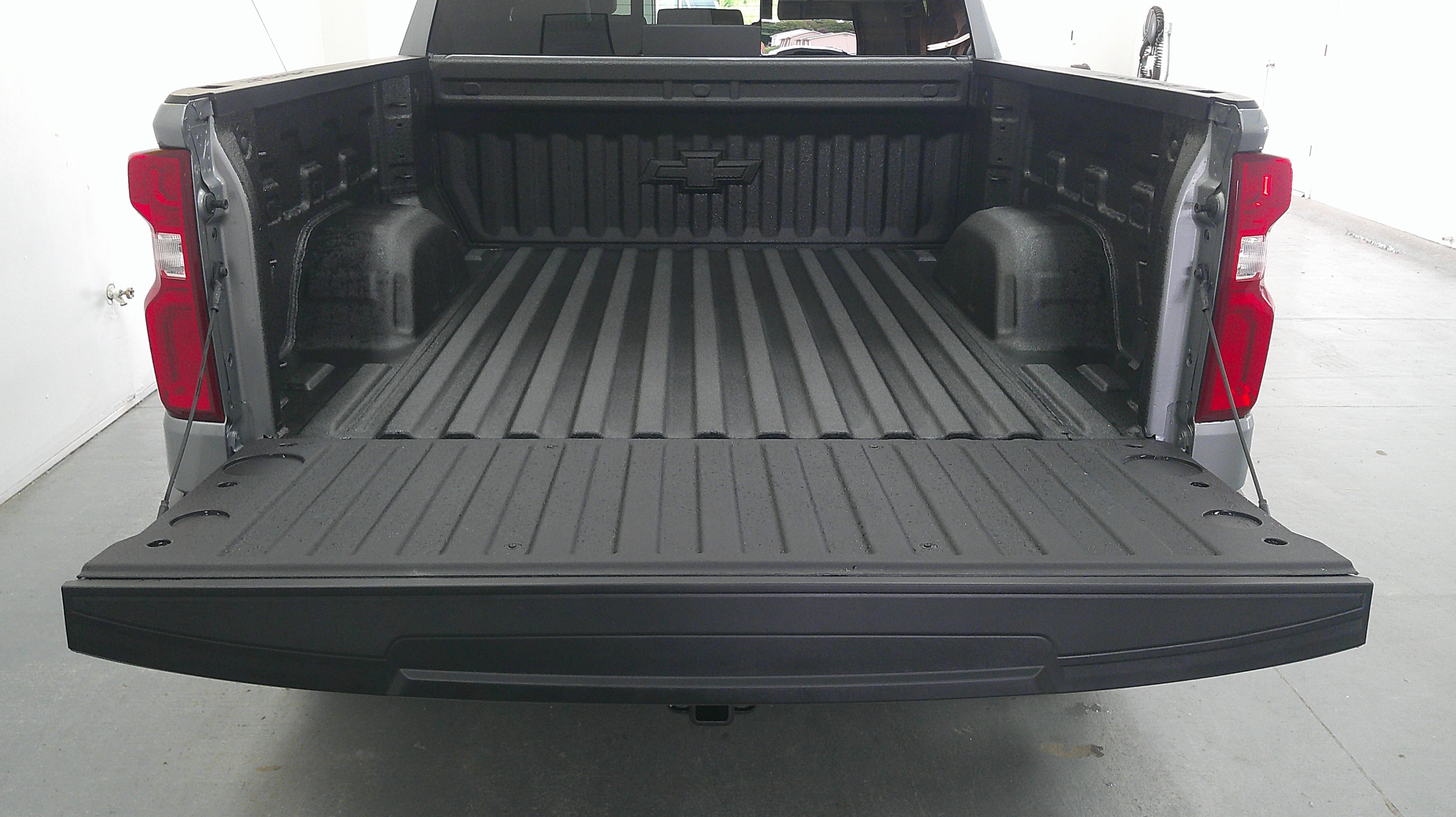 New 2026 Sterling Gray Metallic Chevrolet RST image 9