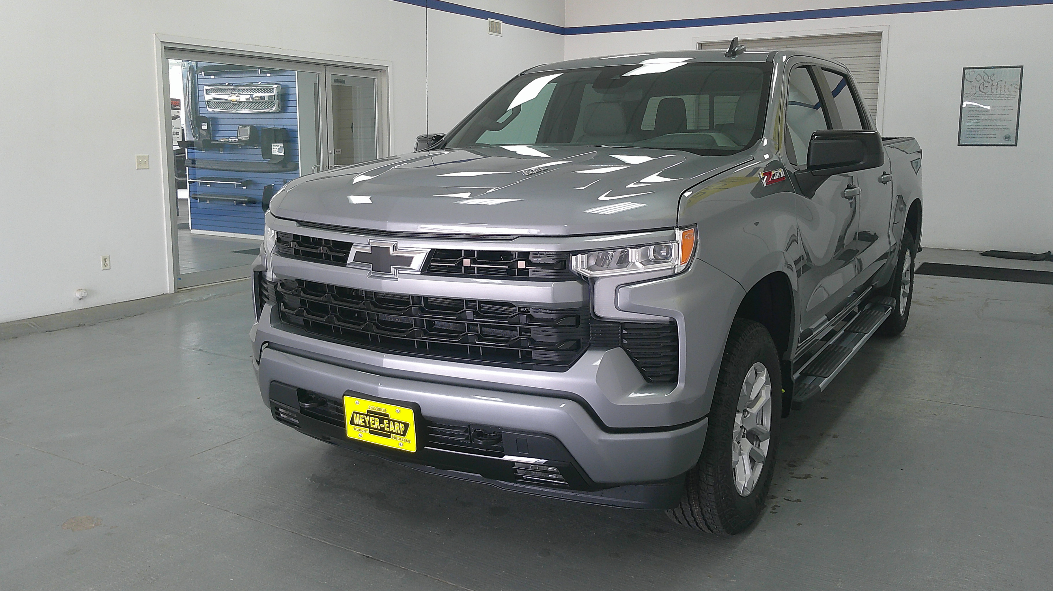 New 2026 Sterling Gray Metallic Chevrolet RST image 4