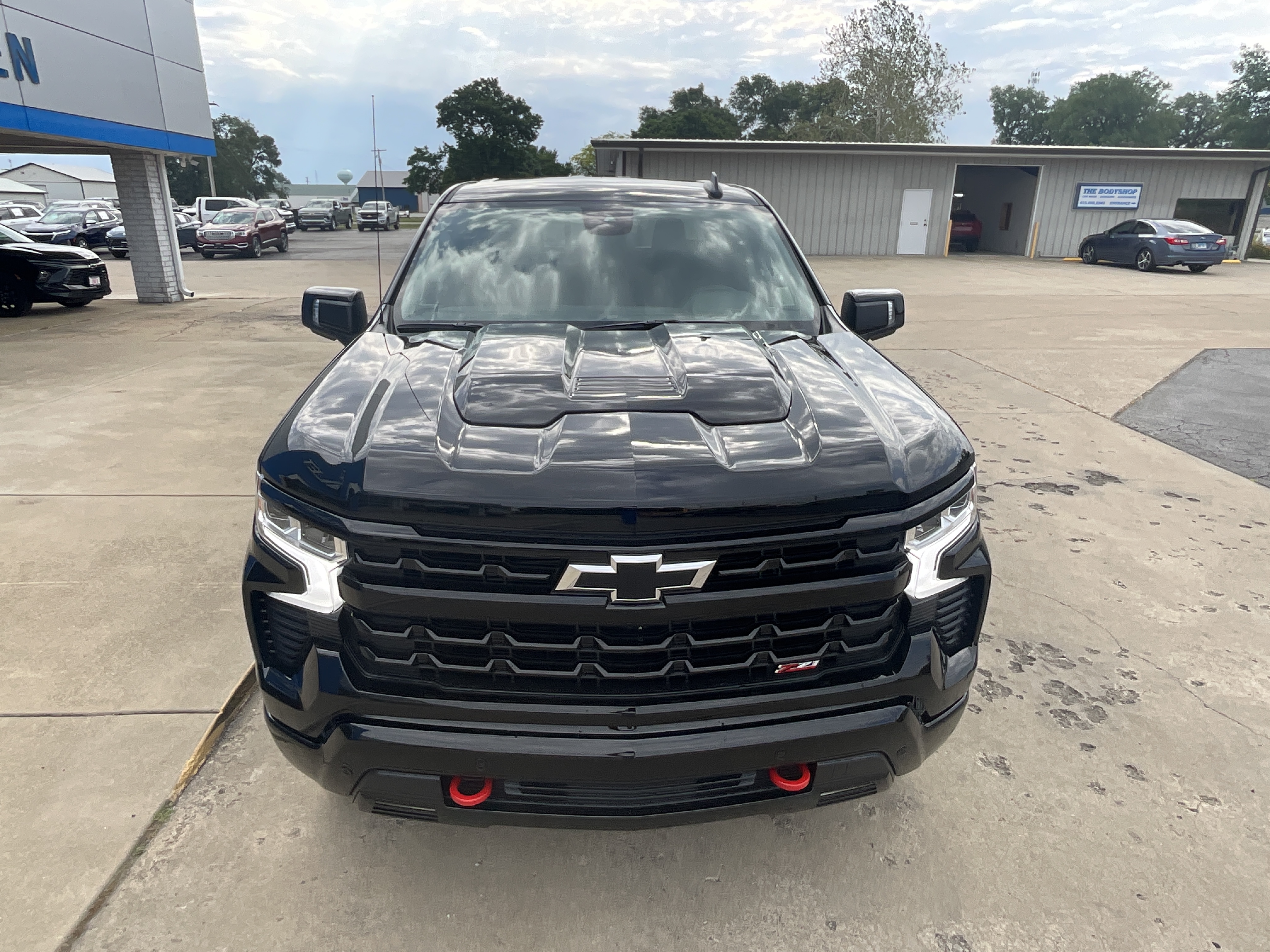 2026 Chevrolet Silverado 1500 LT Trail Boss - Photo 6