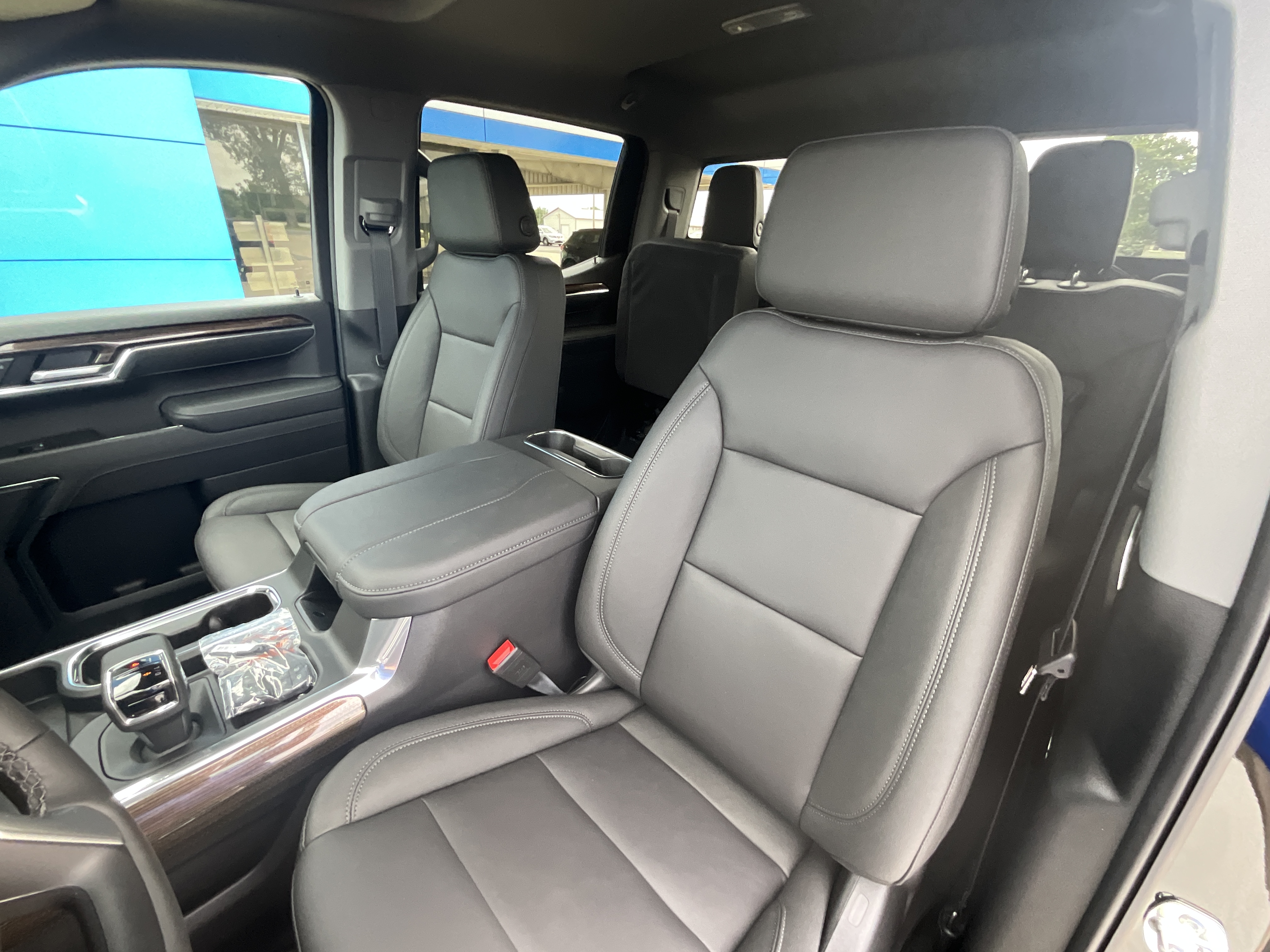 2026 Chevrolet Silverado 1500 LT Trail Boss - Photo 9