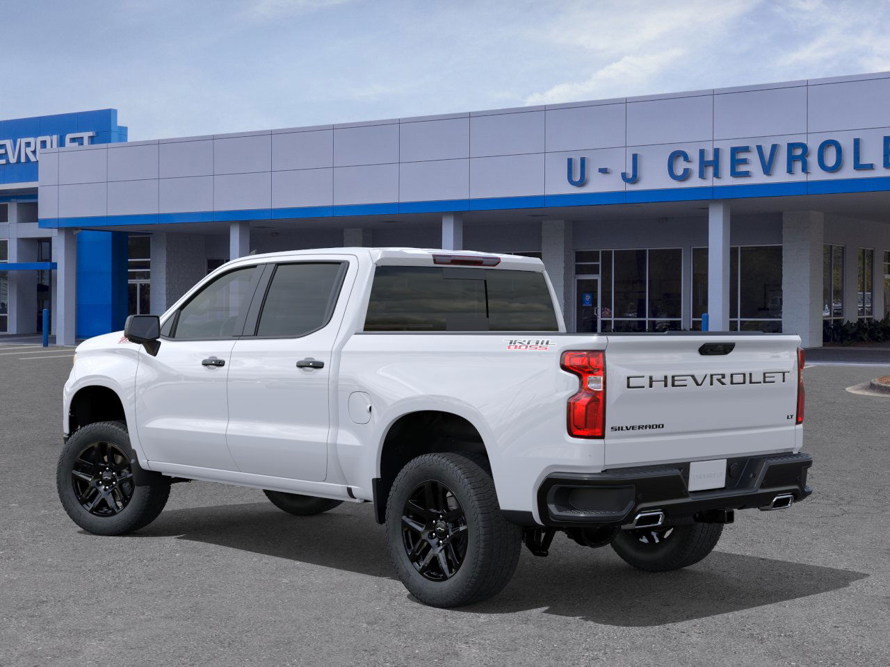 2026 Chevrolet Silverado 1500 LT Trail Boss photo 2