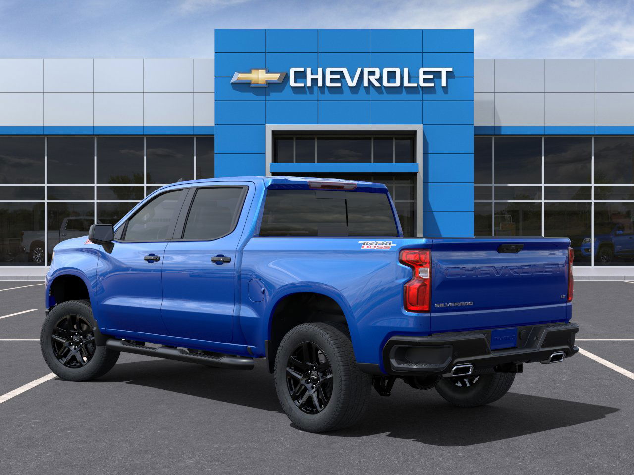 2025 Chevrolet Silverado 1500 LT Trail Boss photo 2