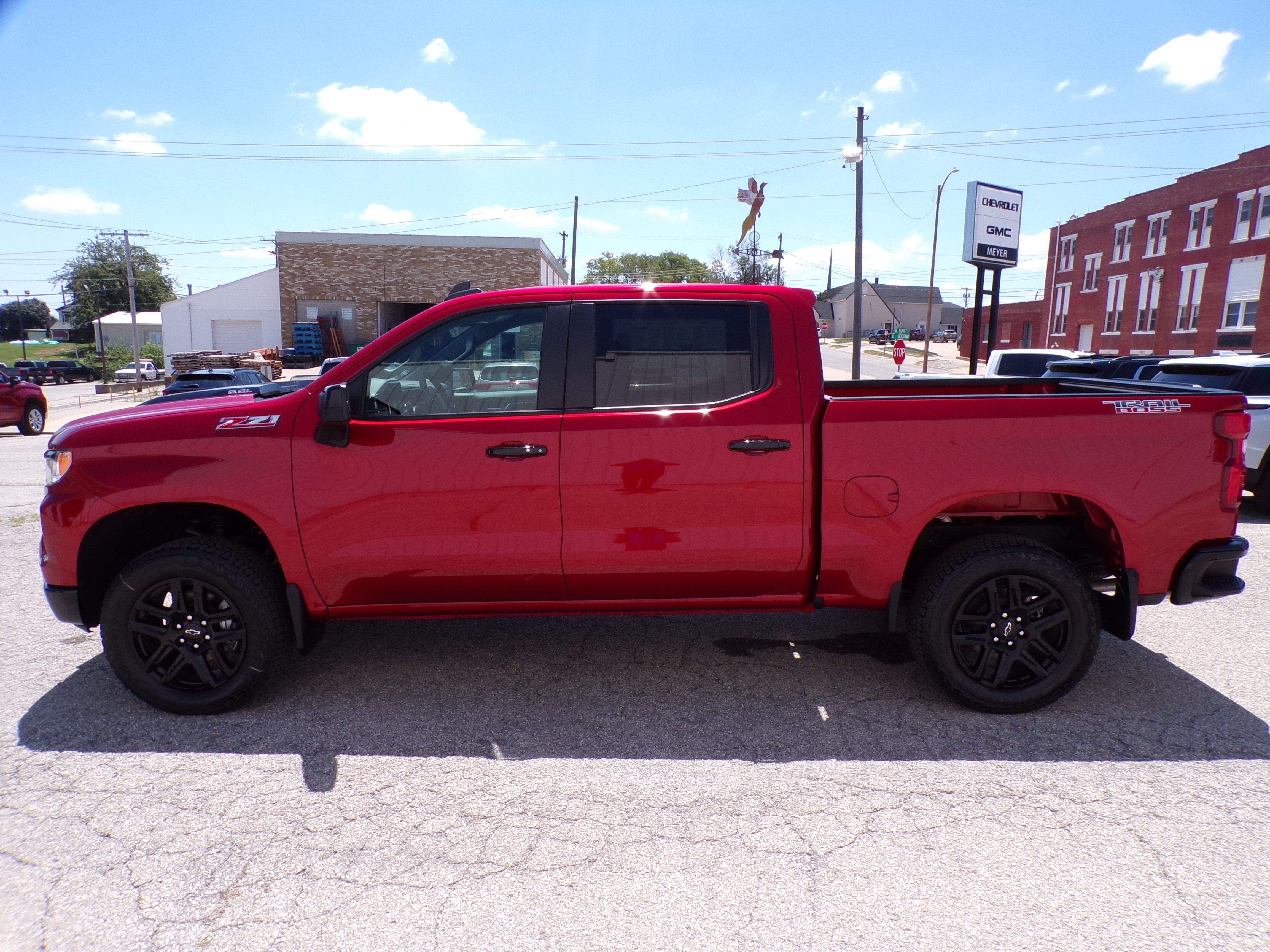 2026 Chevrolet Silverado 1500 LT Trail Boss - Photo 5