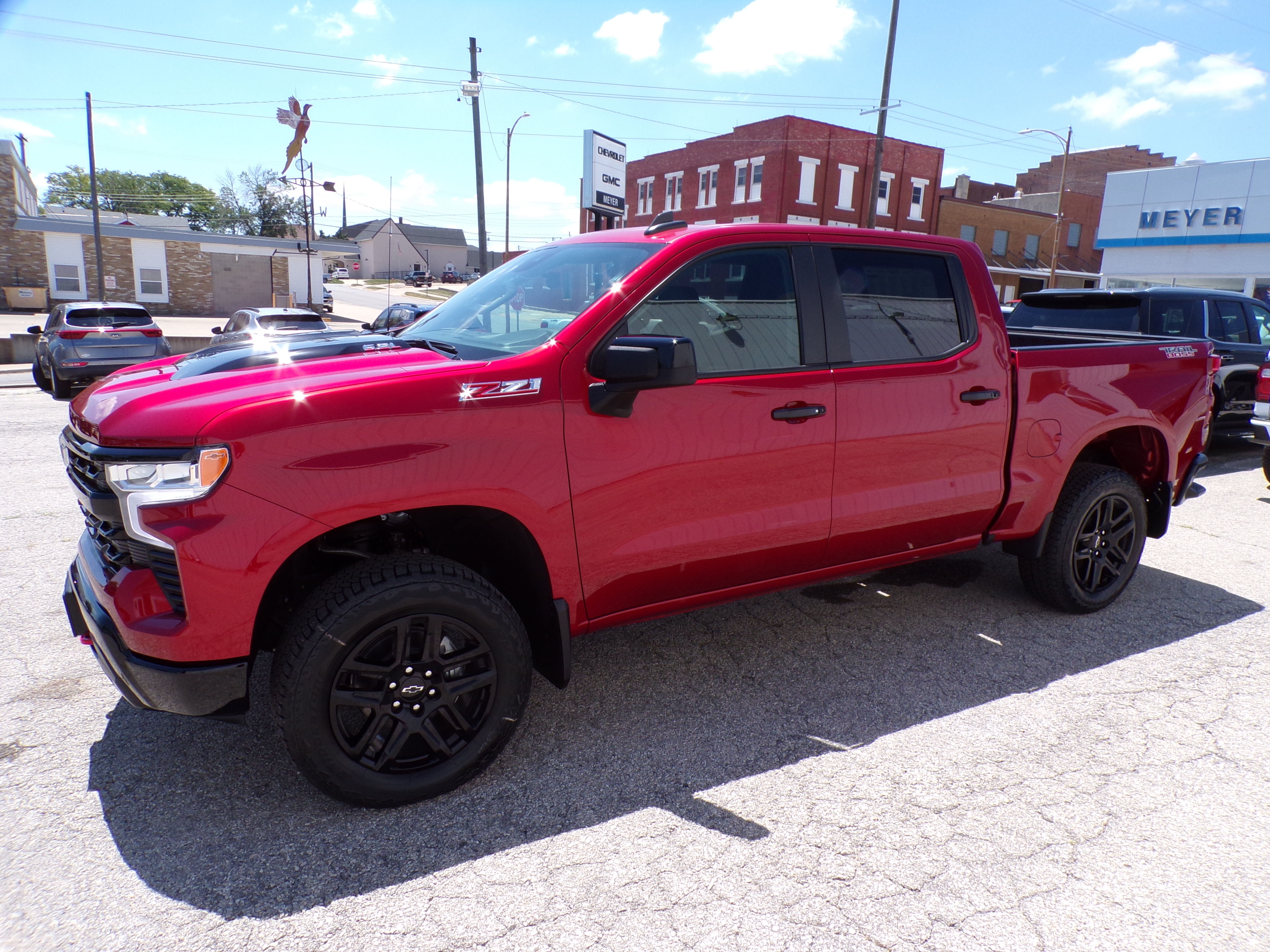 2026 Chevrolet Silverado 1500 LT Trail Boss - Photo 4