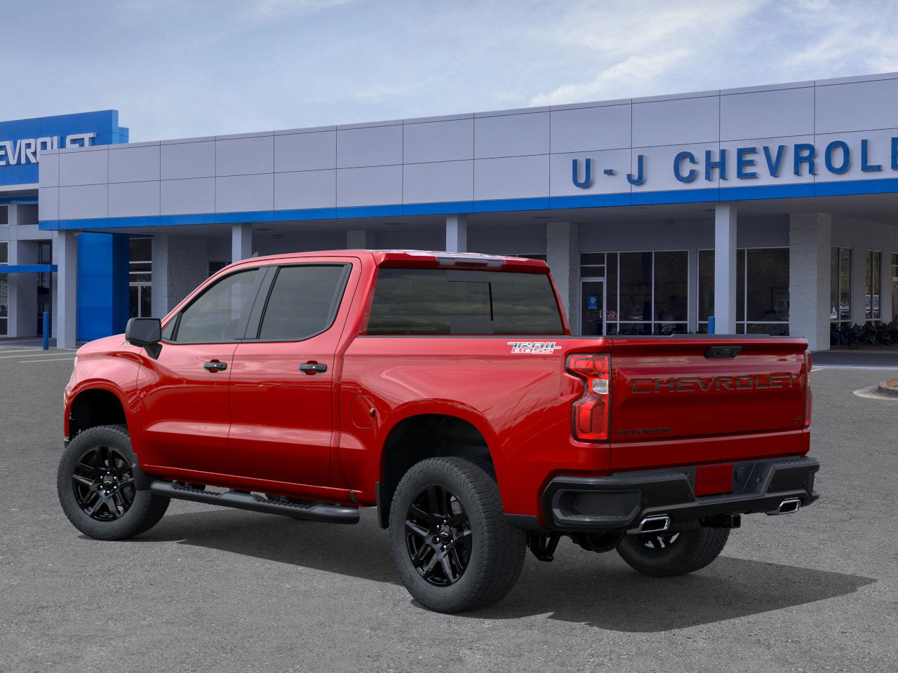 2026 Chevrolet Silverado 1500 LT Trail Boss photo 3
