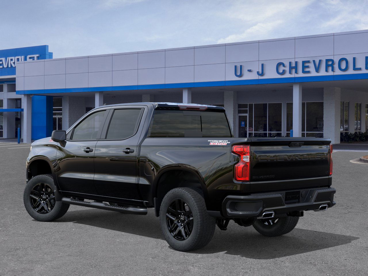 2026 Chevrolet Silverado 1500 LT Trail Boss photo 2