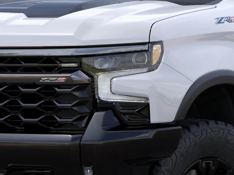 New 2026 Summit White Chevrolet ZR2 image 33