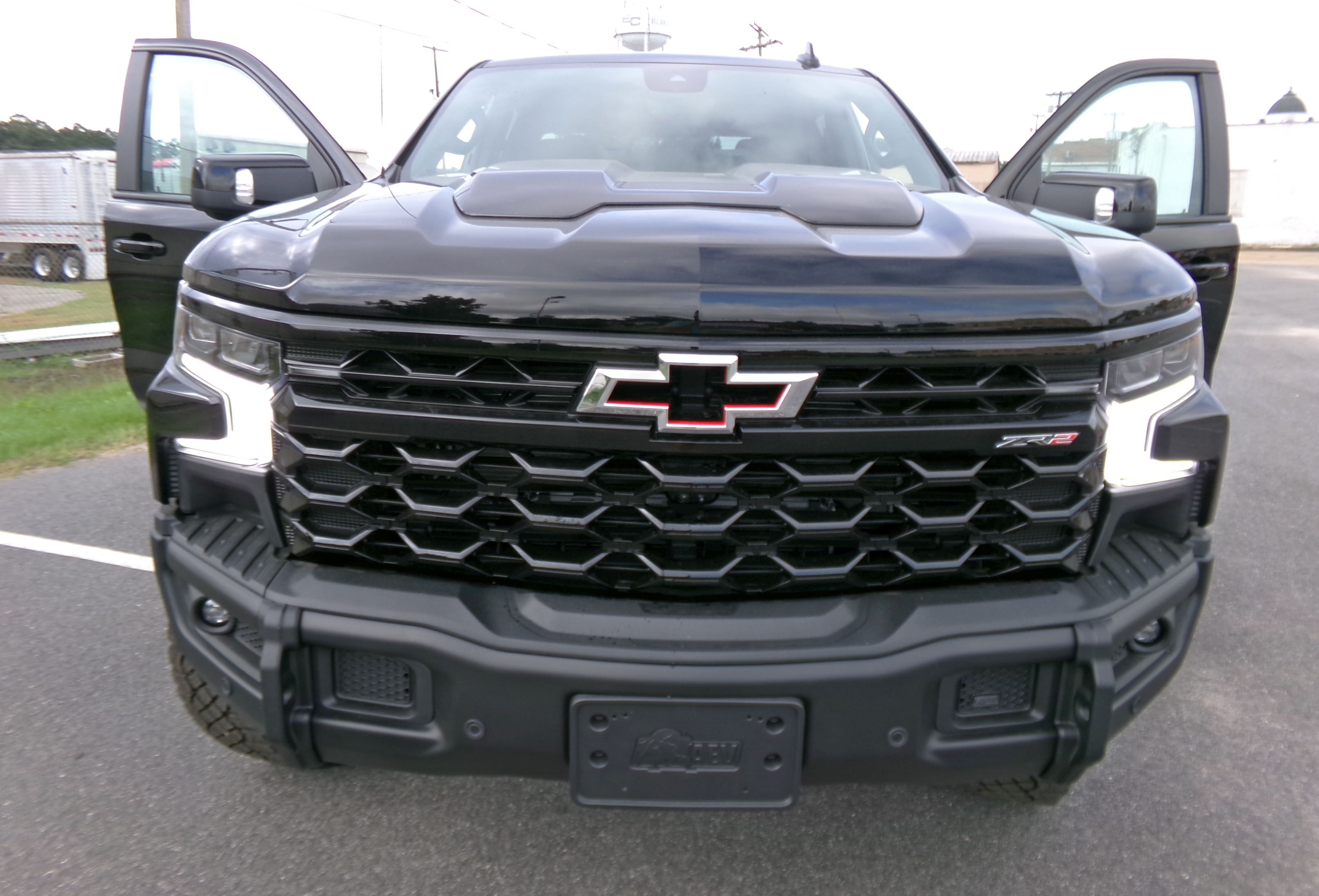 2026 Chevrolet Silverado 1500 ZR2 - Photo 7