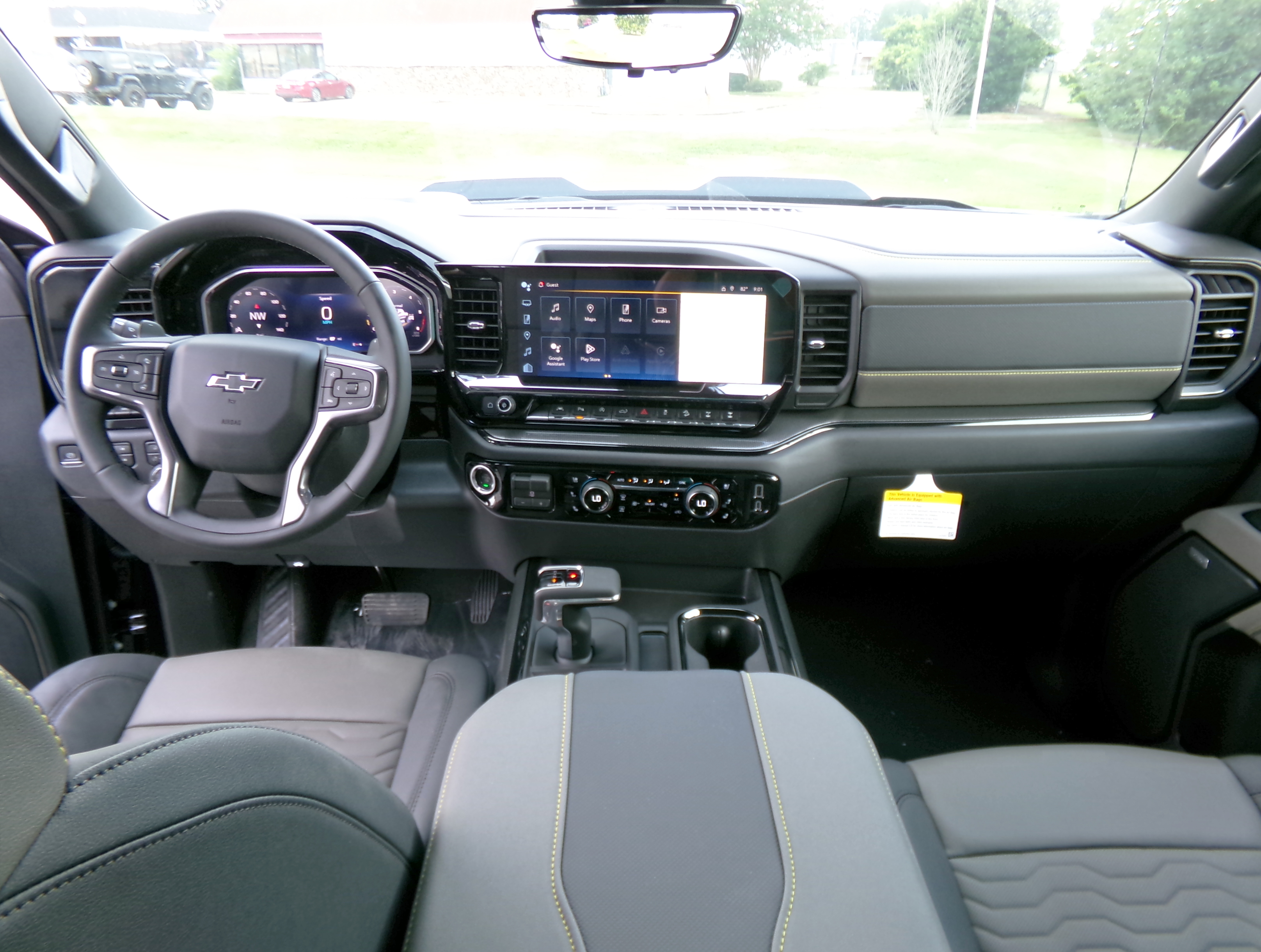 2026 Chevrolet Silverado 1500 ZR2 - Photo 8