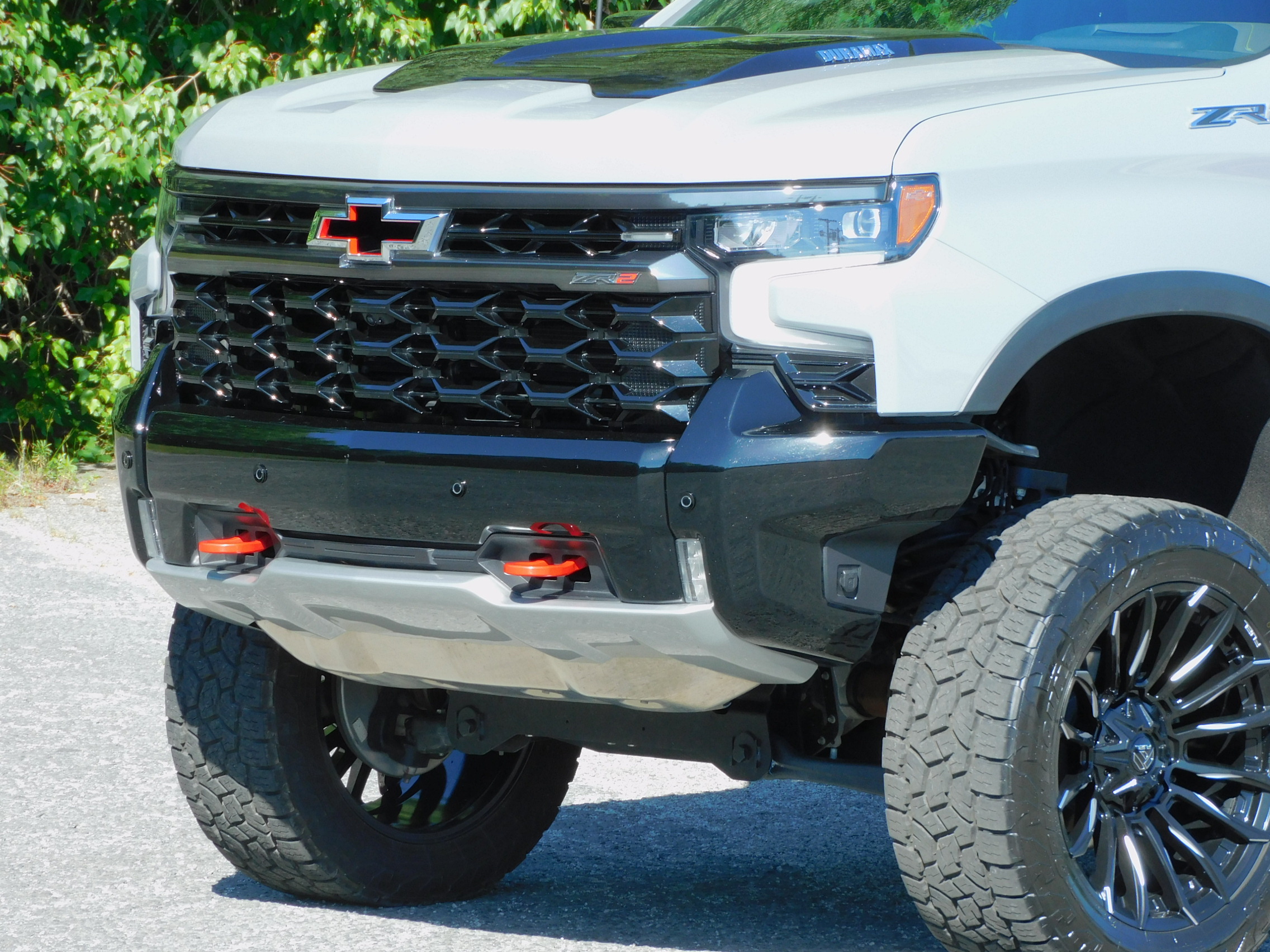 Used 2025 Slate Gray Metallic Chevrolet ZR2 image 13