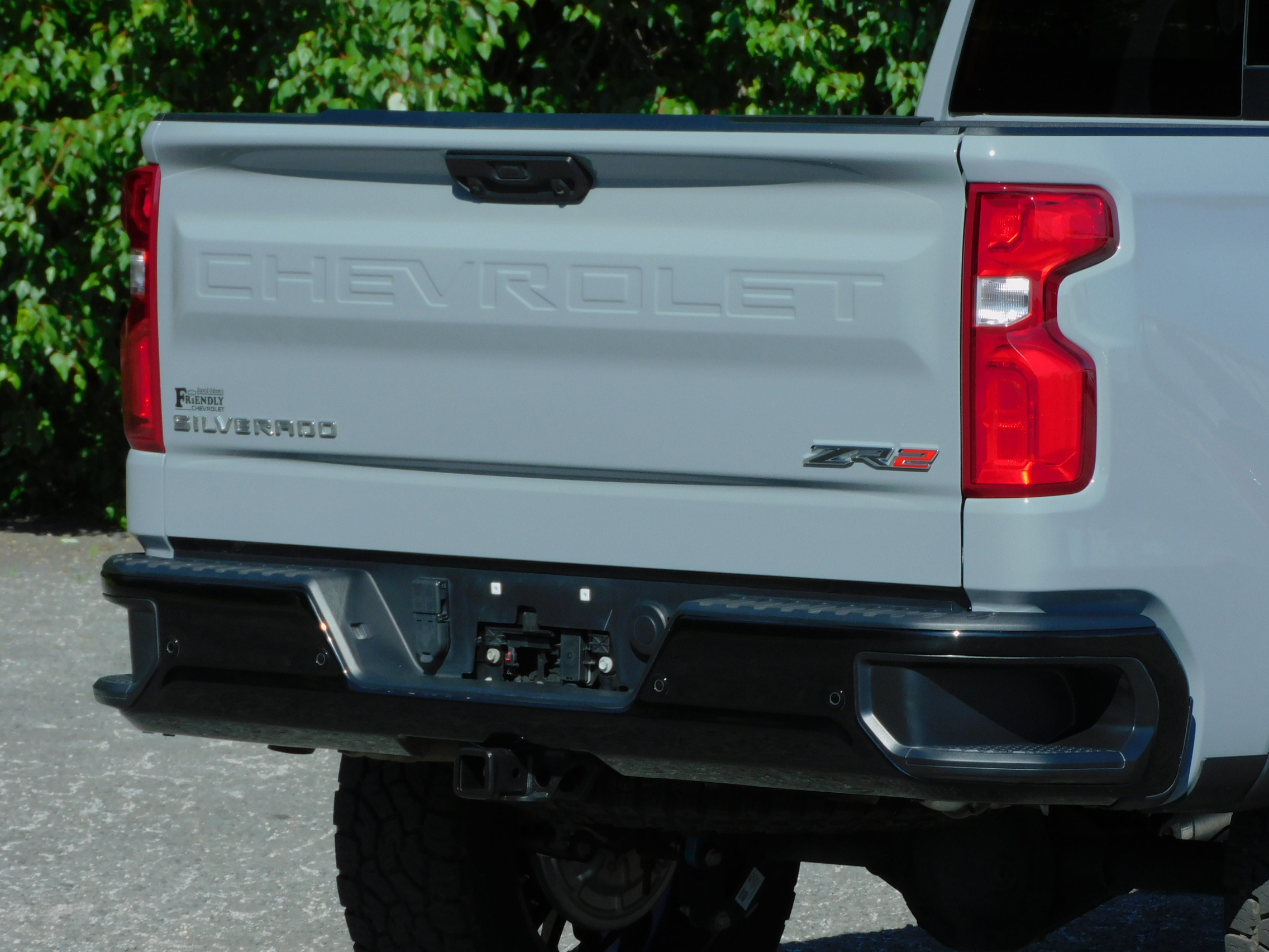 Used 2025 Slate Gray Metallic Chevrolet ZR2 image 16