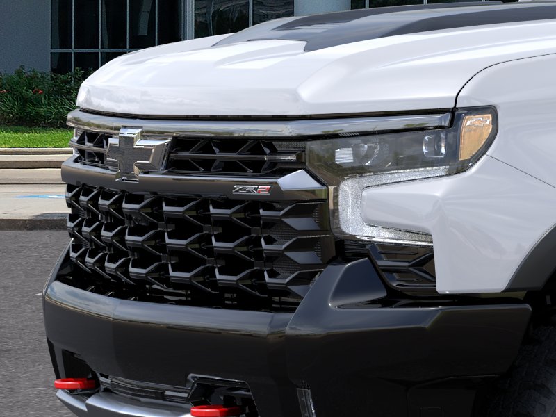 New 2026 Summit White Chevrolet ZR2 image 37
