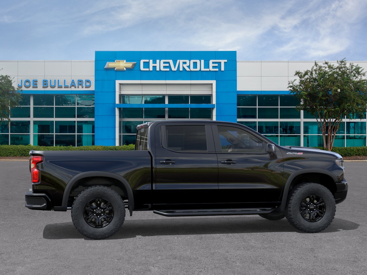 2026 Chevrolet Silverado 1500 ZR2 - Photo 5