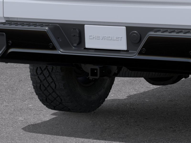 New 2025 Summit White Chevrolet ZR2 image 39