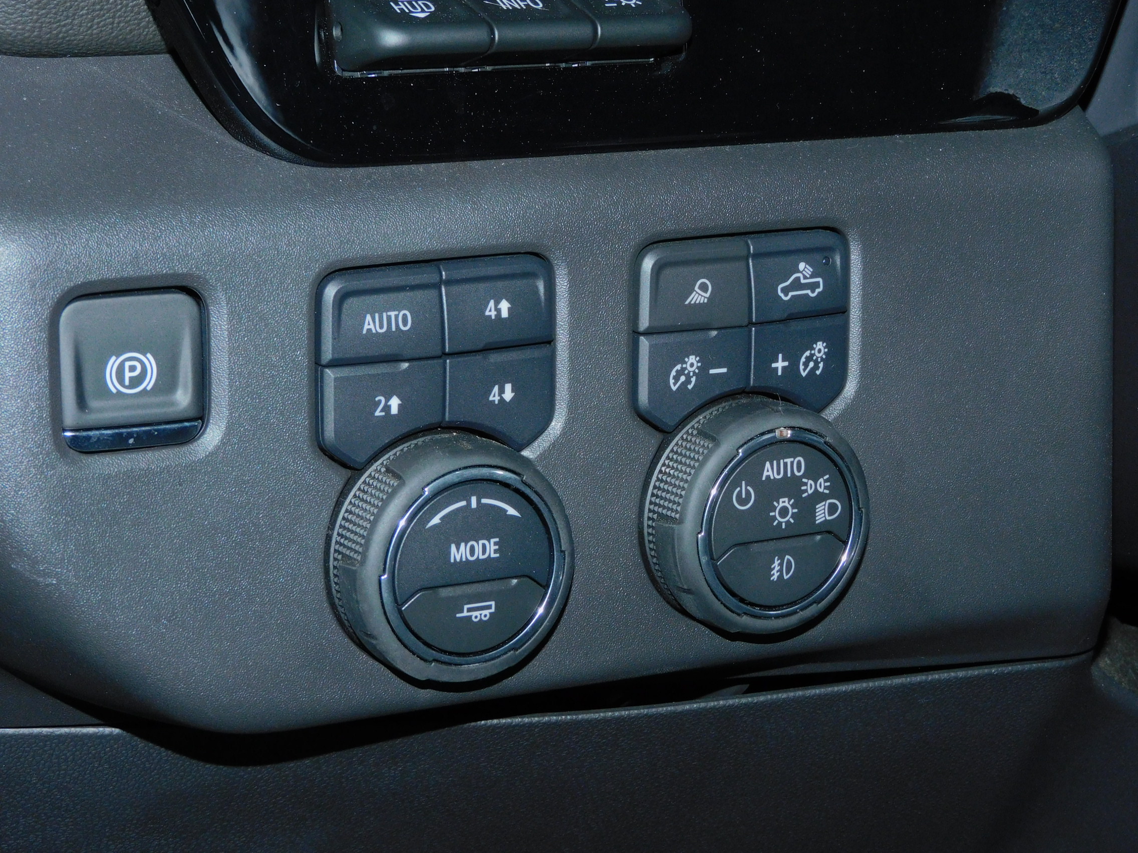 2026 Chevrolet Silverado 1500 ZR2 - Photo 32