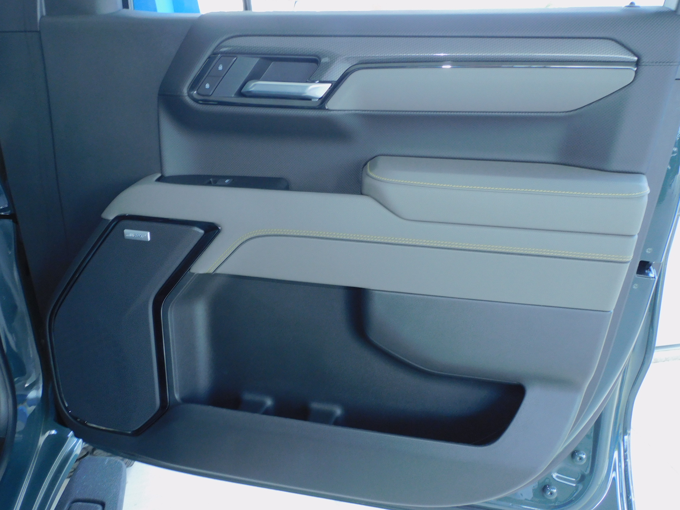 2026 Chevrolet Silverado 1500 ZR2 - Photo 30
