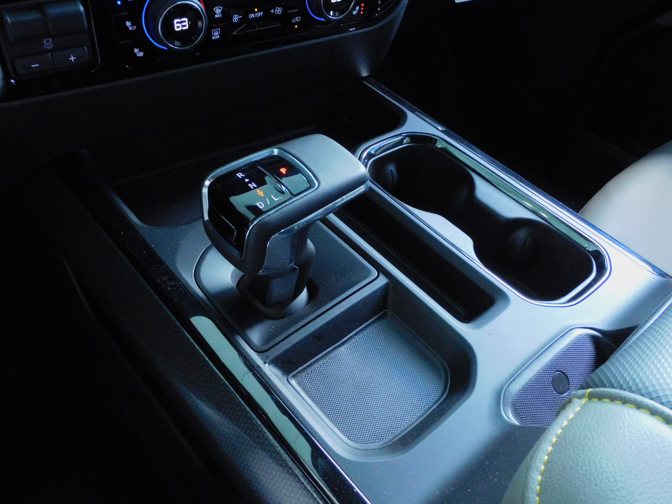 2026 Chevrolet Silverado 1500 ZR2 - Photo 36