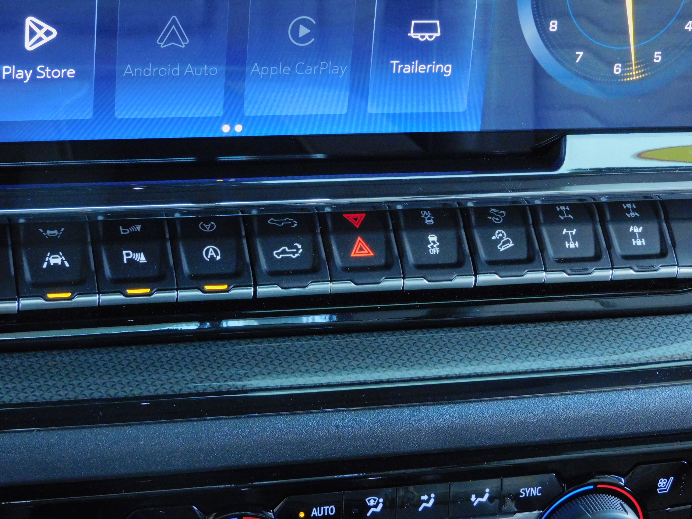 2026 Chevrolet Silverado 1500 ZR2 - Photo 35