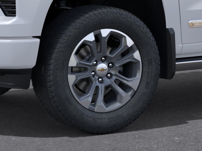 New 2026 Polar White Tricoat Chevrolet High Country image 39