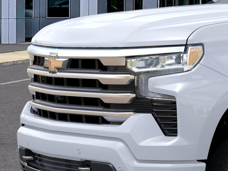 New 2026 Polar White Tricoat Chevrolet High Country image 13