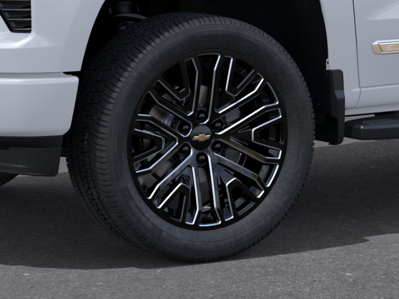 New 2026 Polar White Tricoat Chevrolet High Country image 33