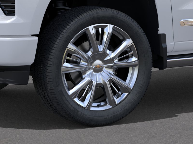 New 2026 Polar White Tricoat Chevrolet High Country image 33
