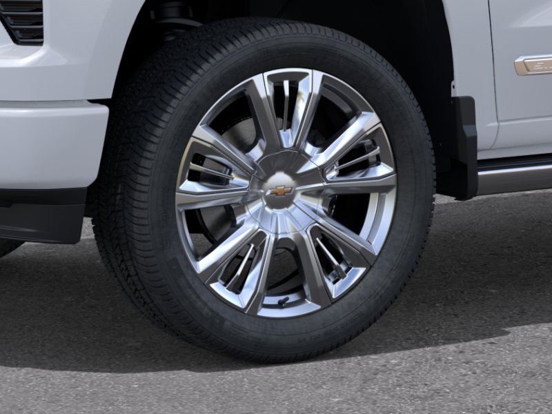 New 2026 Polar White Tricoat Chevrolet High Country image 34