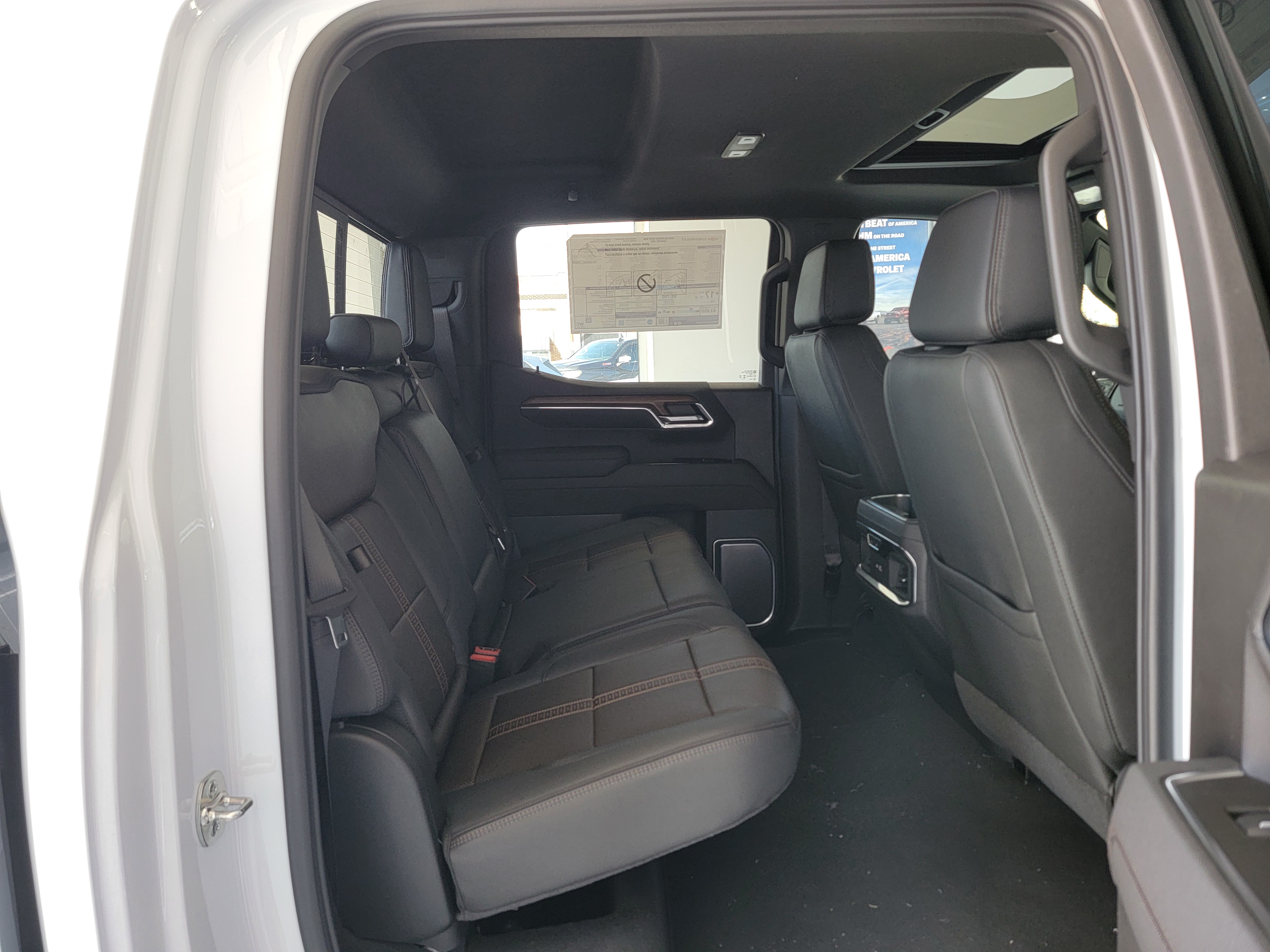 2026 Chevrolet Silverado 1500 High Country - Photo 36