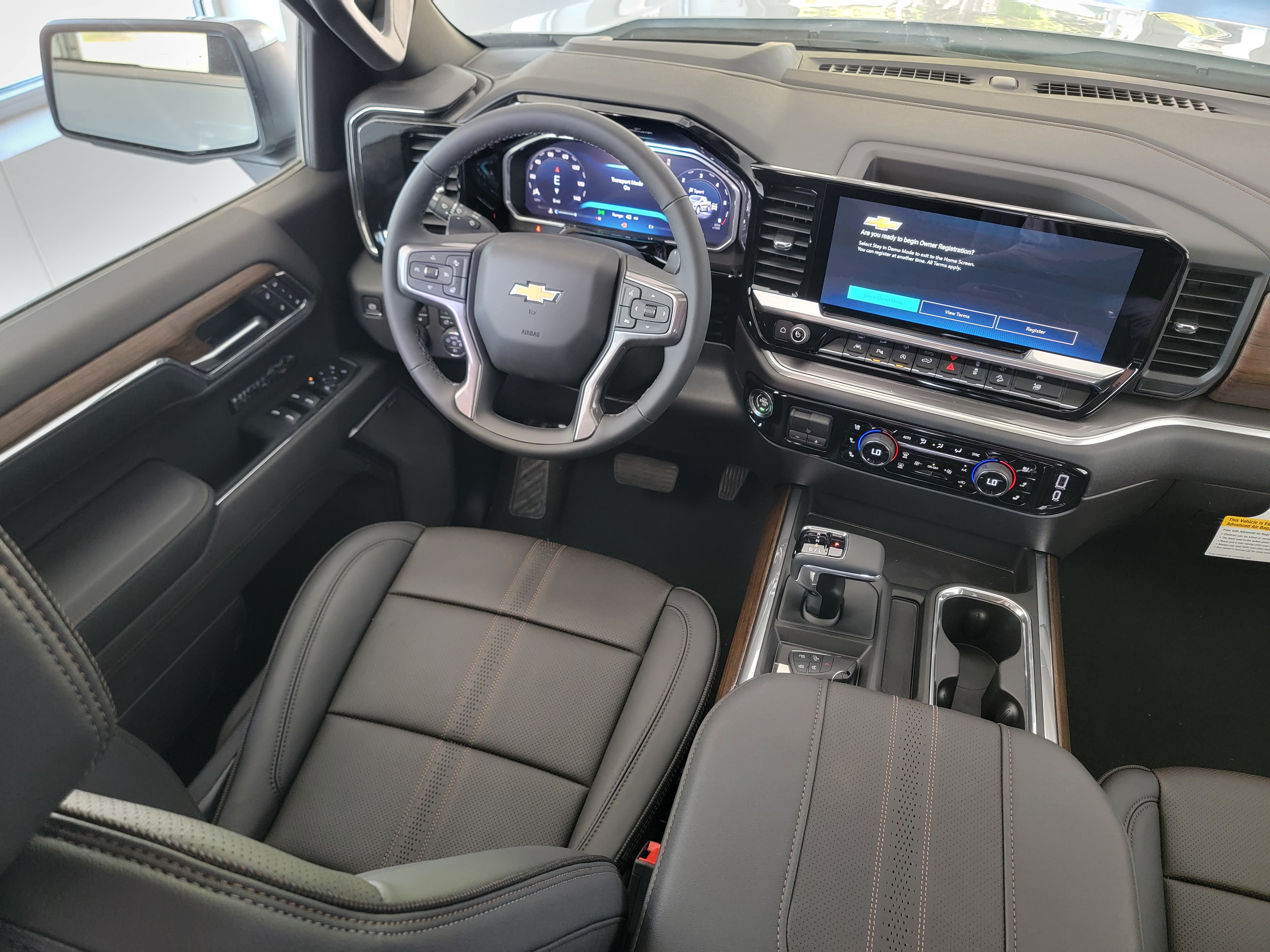 2026 Chevrolet Silverado 1500 High Country - Photo 24
