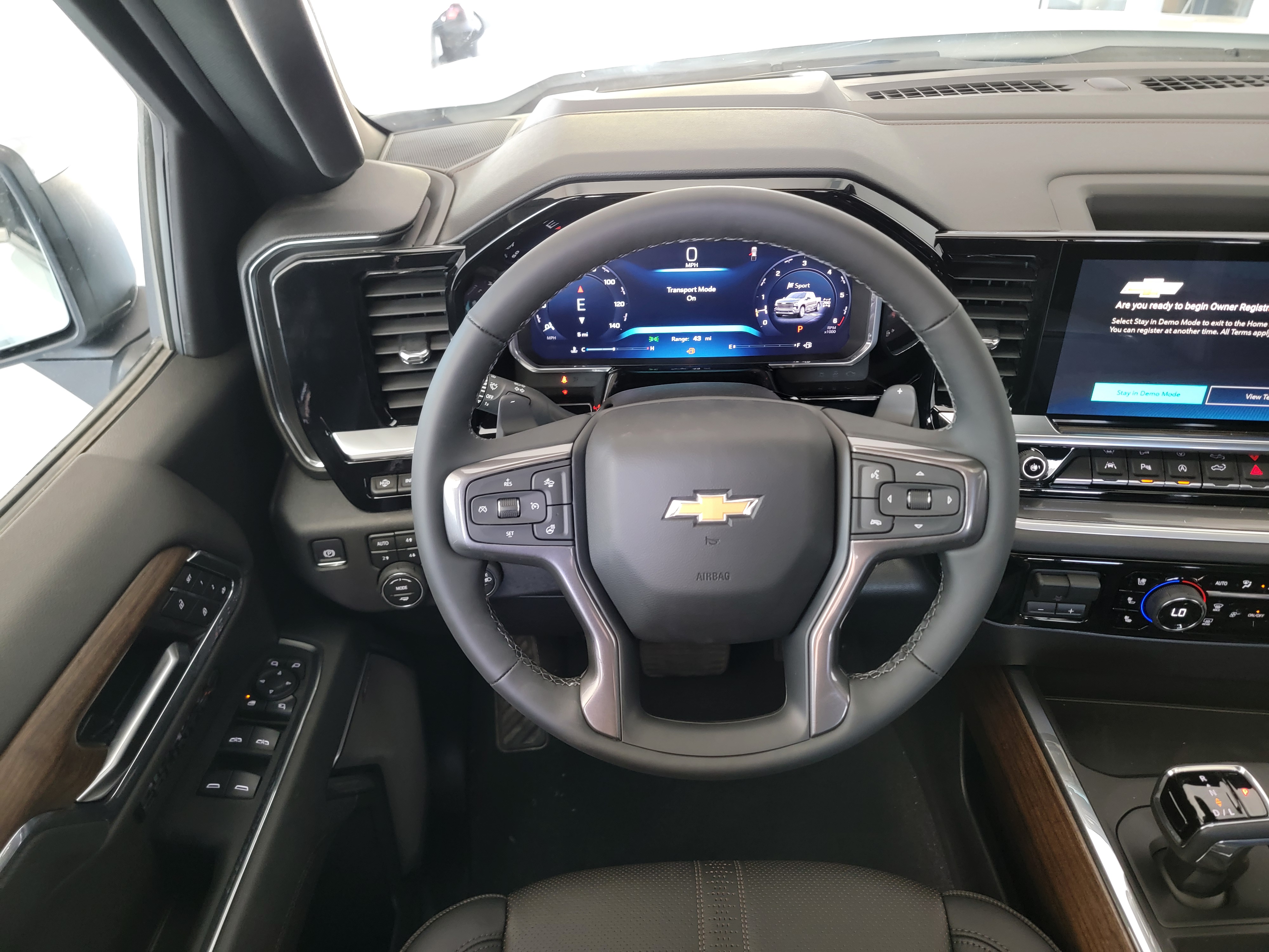 2026 Chevrolet Silverado 1500 High Country - Photo 26