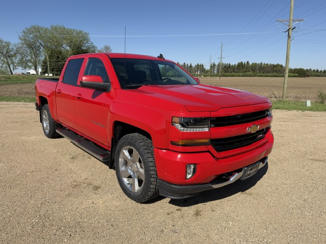 2017 Chevrolet Silverado 1500 LT 4X4 Crew Cab Short Box's photo