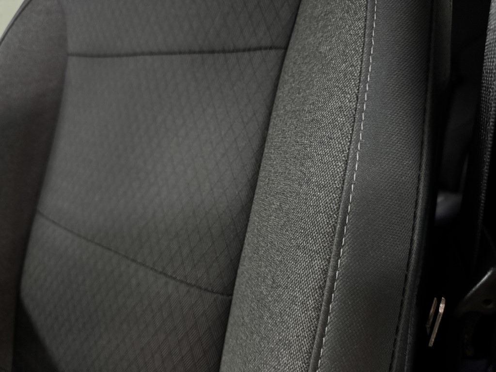 Used 2019 BLACK Chevrolet RST image 24