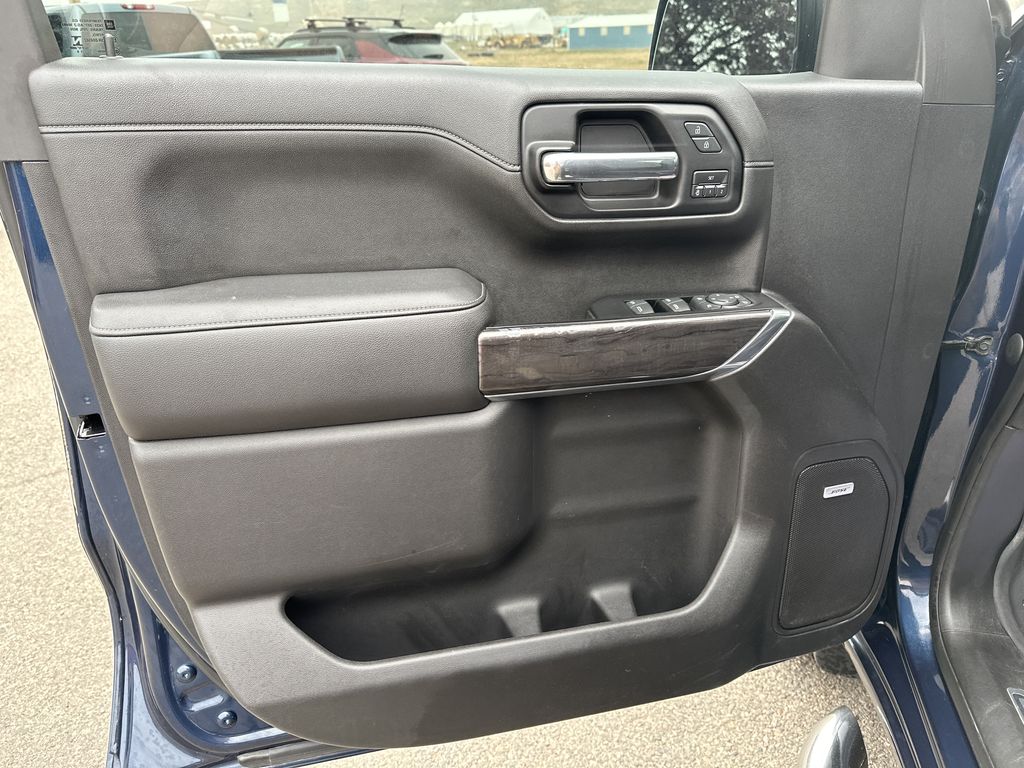 2019 Chevrolet Silverado 1500 LTZ photo 6