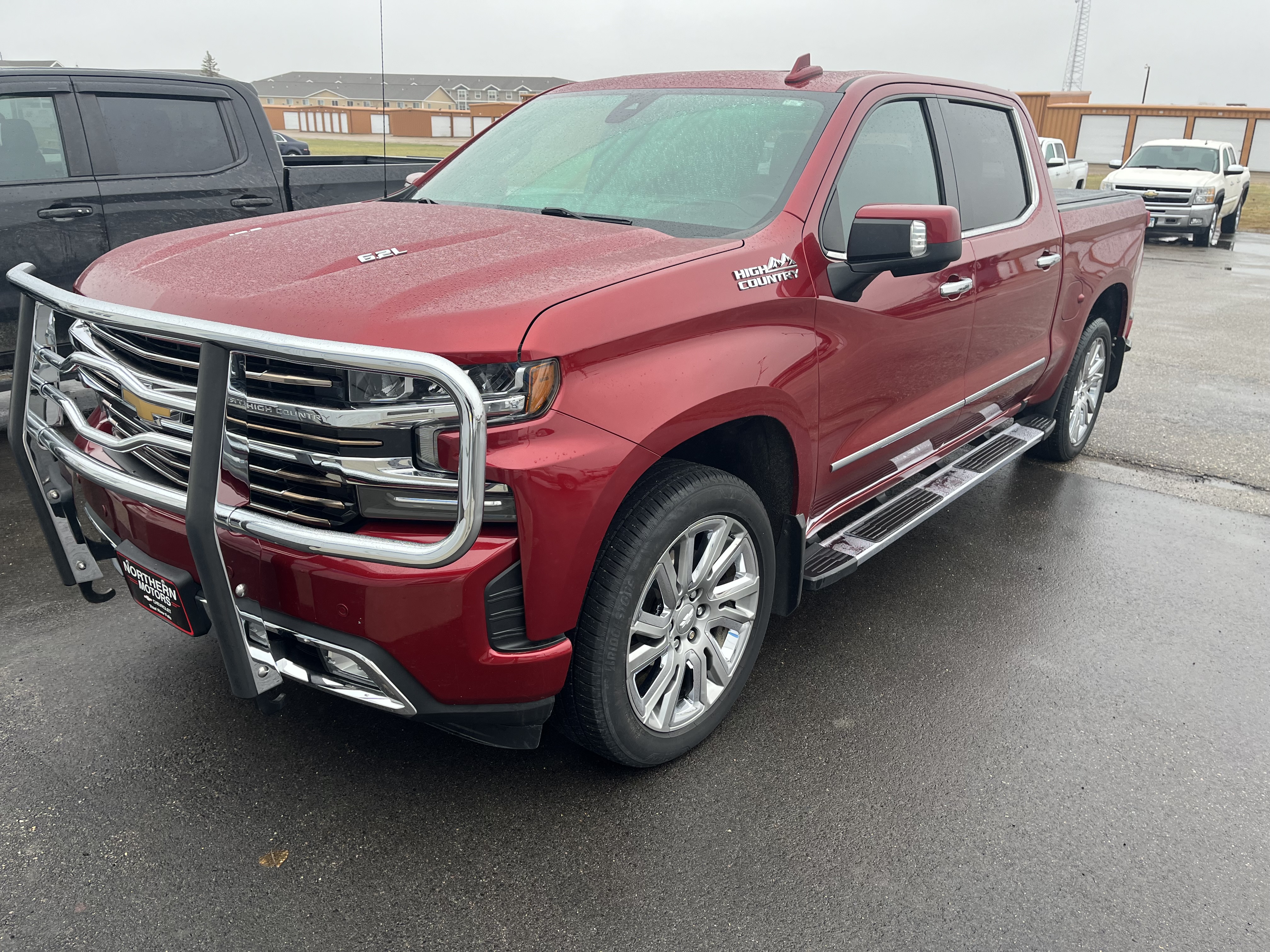 Used 2019 Chevrolet Silverado 1500 High Country with VIN 3GCUYHEL9KG132958 for sale in Thief River Falls, Minnesota