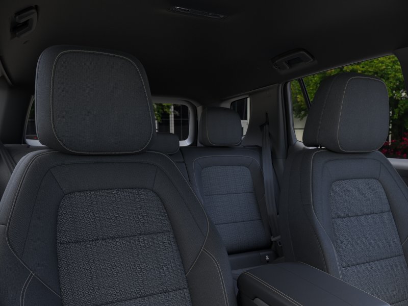 New 2027 Summit White GMC Elevation image 50