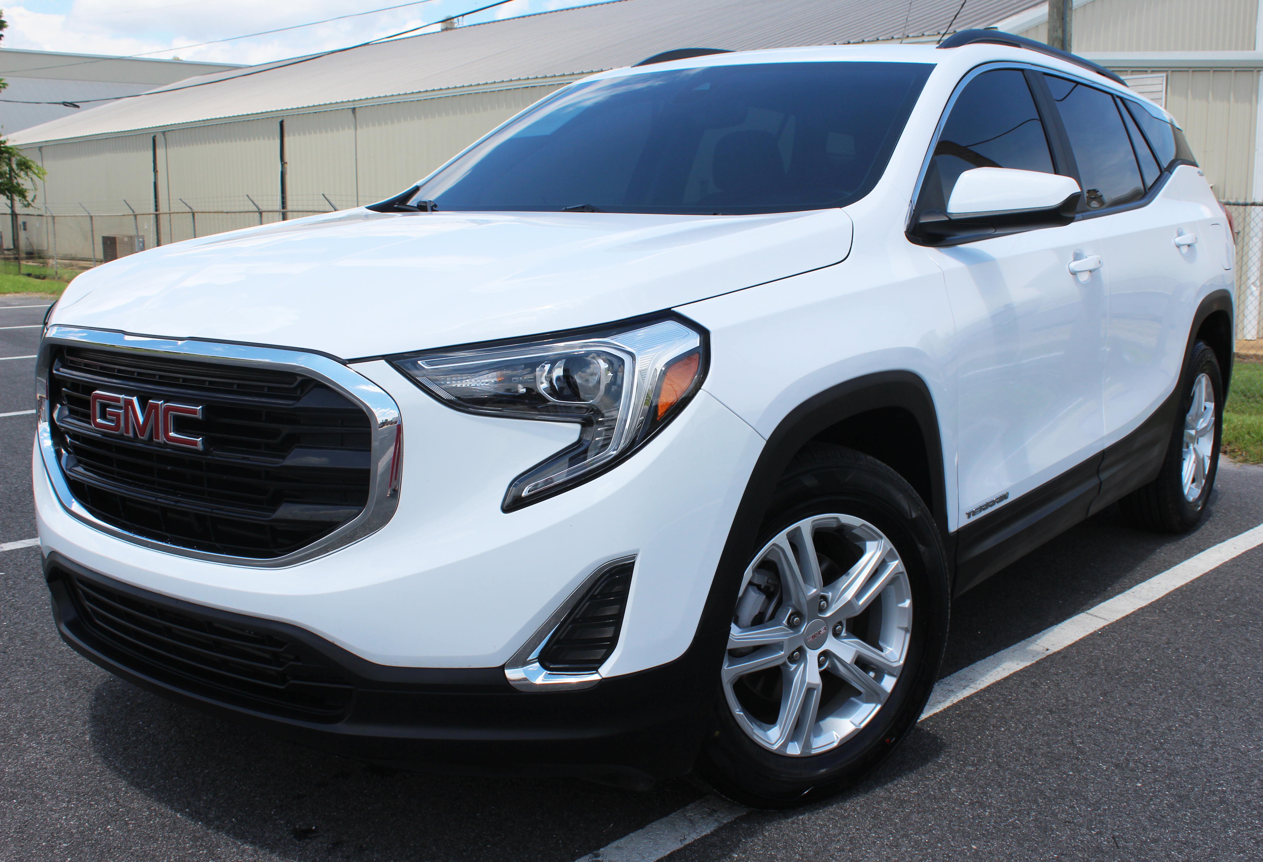 2021 GMC Terrain SLE's photo