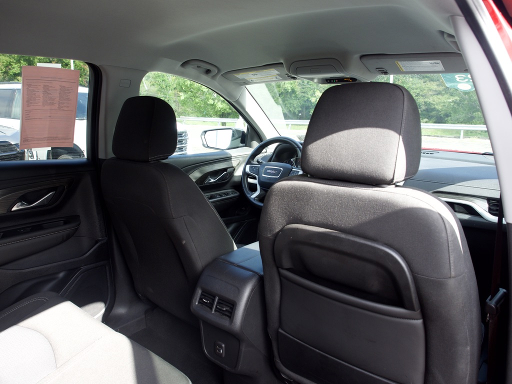 2023 GMC Terrain SLE - Photo 25