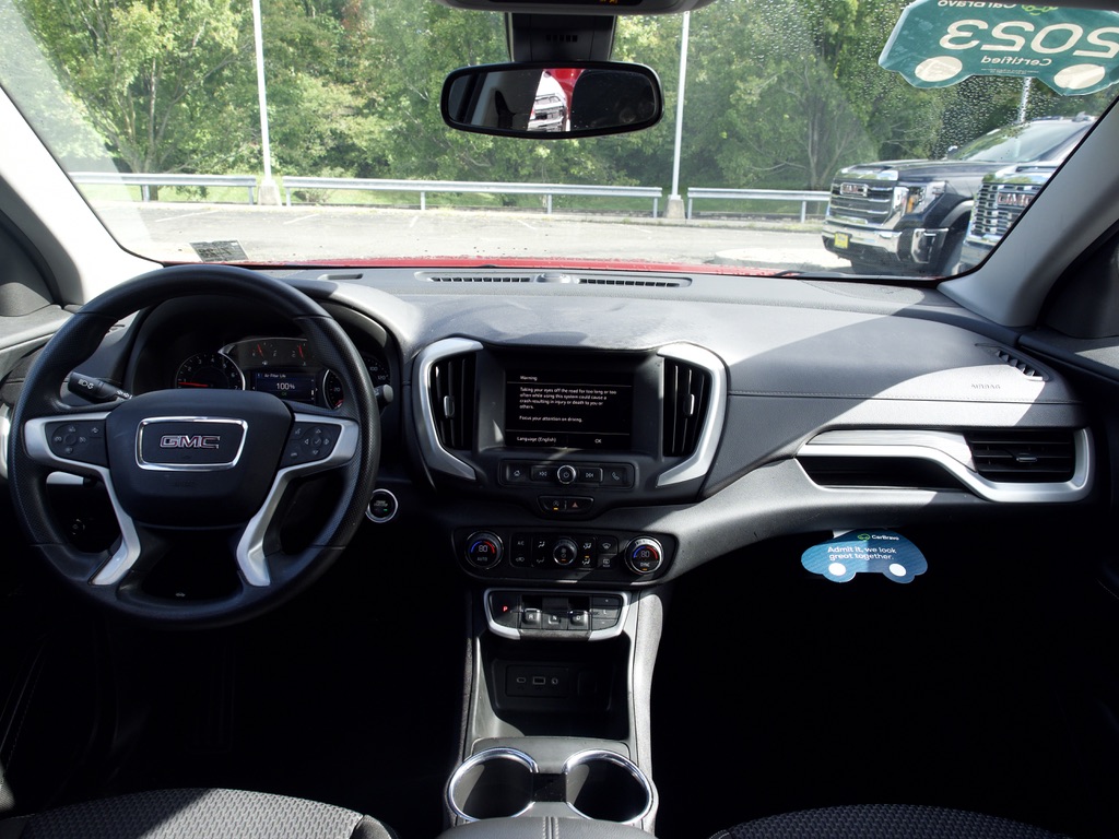 2023 GMC Terrain SLE - Photo 18